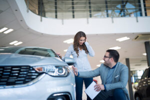 Cómo Asegurar que tu Auto Mantenga un Alto Valor de Reventa